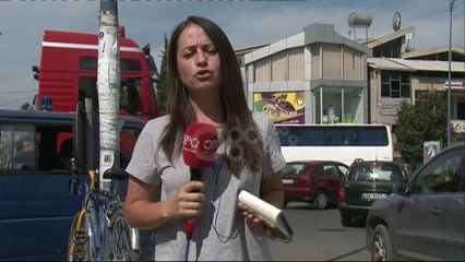 Ora News - Kamëz, eksploziv e breshëri plumbash drejt banesës së familjes Halili