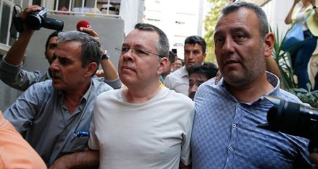 ABD'li Rahip Brunson'un Avukatı Ev Hapsine İtiraz Etti