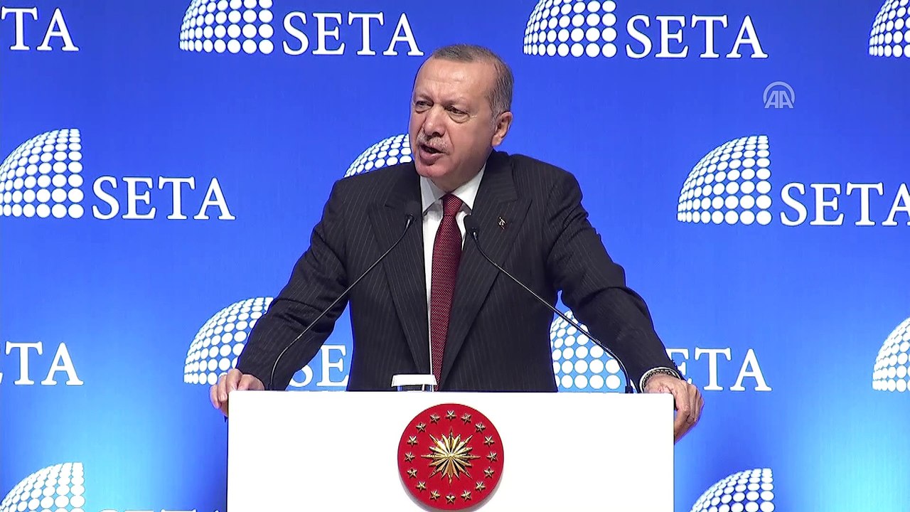 Türkiye Cumhurbaşkanı Erdoğan: “Ekonomik verilerimizi, yerli yabancı, dost düşman kime gösterirseniz gösterin bir gariplik olduğunu fark edecektir' - ANKARA