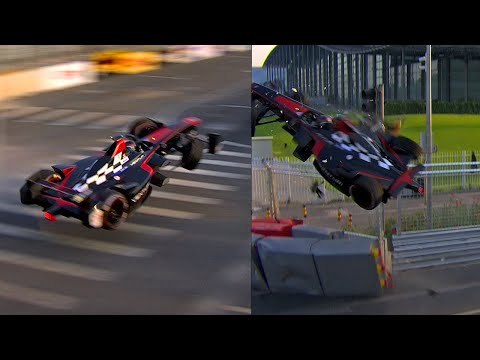 Huge Crash In Formula E's First Ever Race! - Prost vs Heidfeld Accident