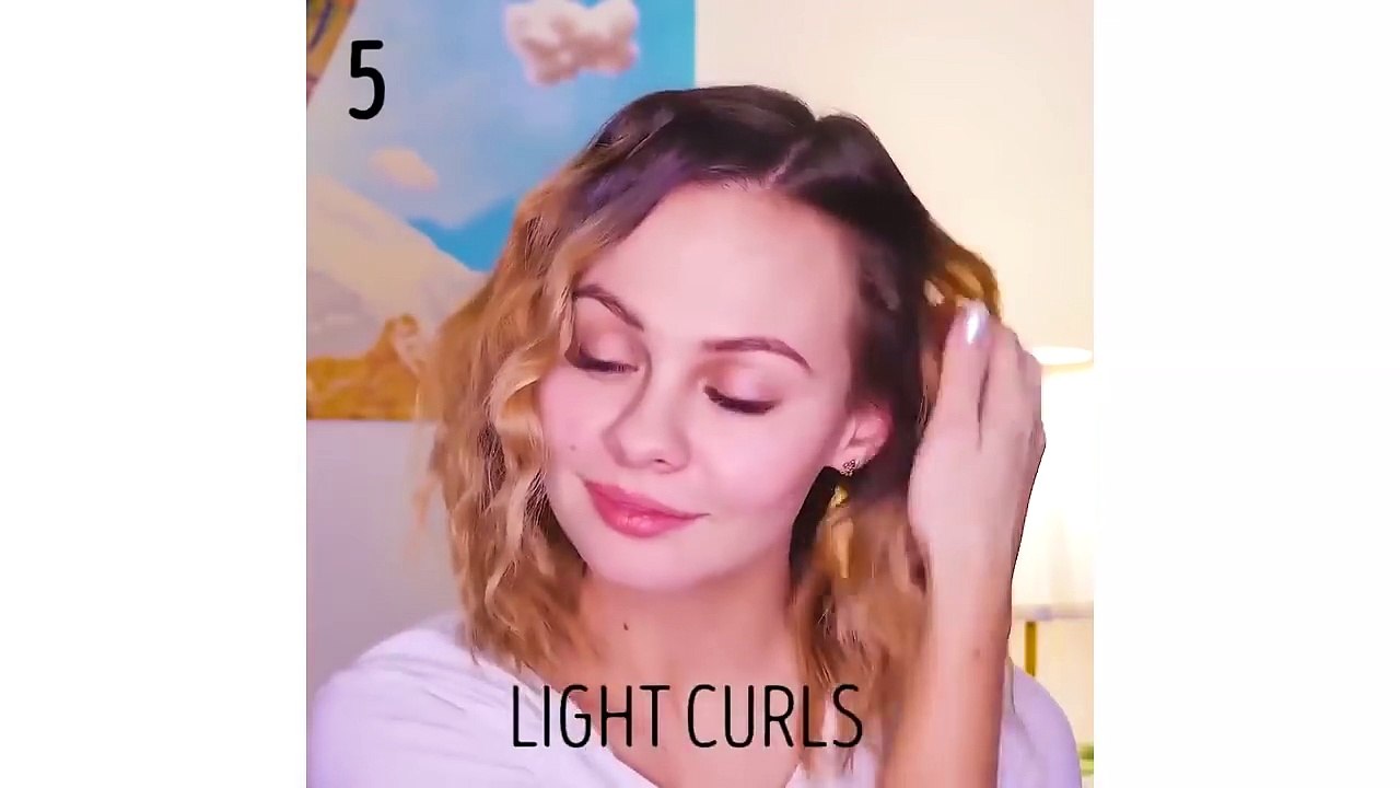 15 COIFFURES QUE TU PEUX EN FAIRE EN UNE MINUTE QUAND TU ES BIEN À LA BOURRE LE MATIN