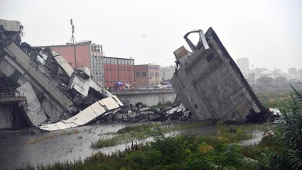 İtalya'da Otoyol Köprüsü Çöktü: En Az 7 Ölü