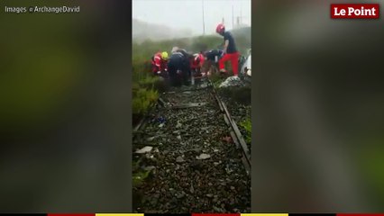 Les images de l'écroulement du viaduc de Gênes