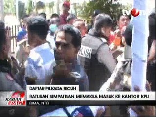 Ratusan Simpatisan Calon Bupati Terlibat Aksi Dorong Dengan Polisi