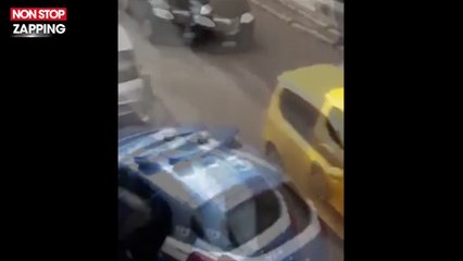 Italie : un migrant parvient à échapper à 8 policiers lors d'un contrôle (vidéo)