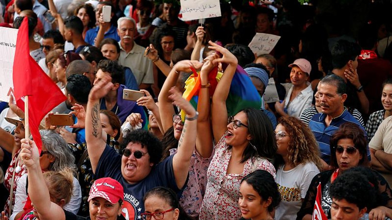Tunisie : un projet de loi inédit pour l'égalité homme-femme