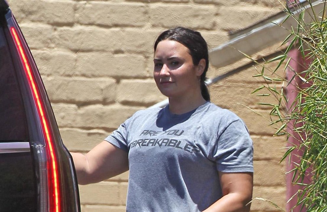 Demi lovato: intensivprogramm in der entzugsklinik