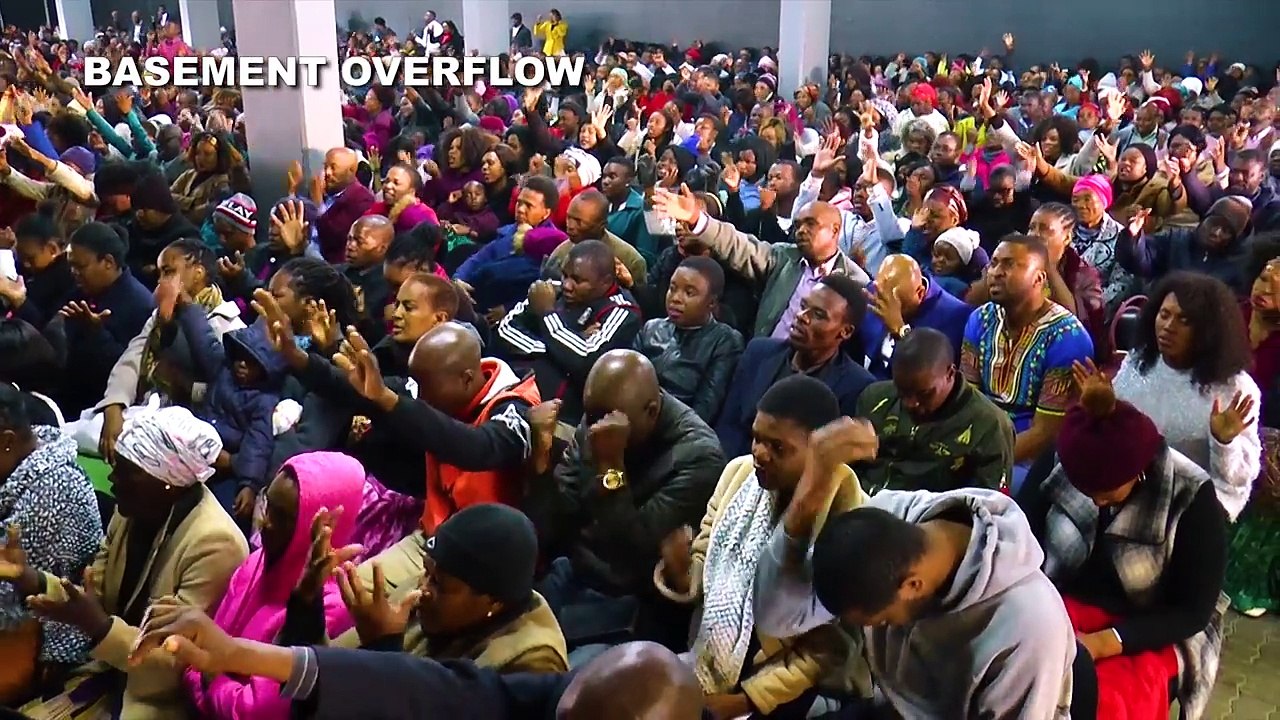 CUTTING EDGE PROPHECY. A woman’s future husband revealed in church, and he shows up after 25min