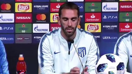 Godín: "El brazalete de capitán me genera felicidad, orgullo y responsabilidad"