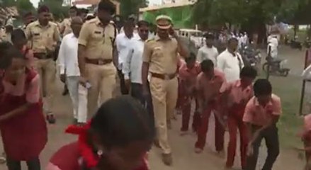 Hindistan'da yabancılar neden linç ediliyor