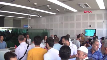 Hatay Suriyeliler'den Cumhurbaşkanı Erdoğan'ın 'Döviz Bozdurun' Çağrısına Destek