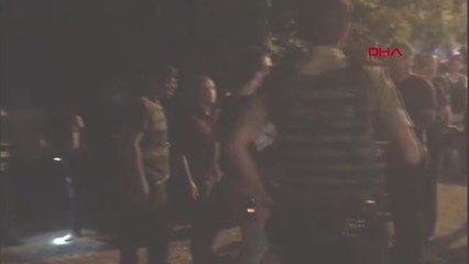 Diyarbakır'da Çocuk Kavgası Kanlı Bitti: 4 Yaralı 1 Gözaltı