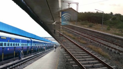 ಹೇಗಿದೆ ನಮ್ಮ ದೇಶದ ರೈಲು ನಿಲ್ದಾಣಗಳ ಸ್ಥಿತಿ..! | Oneindia Kannada