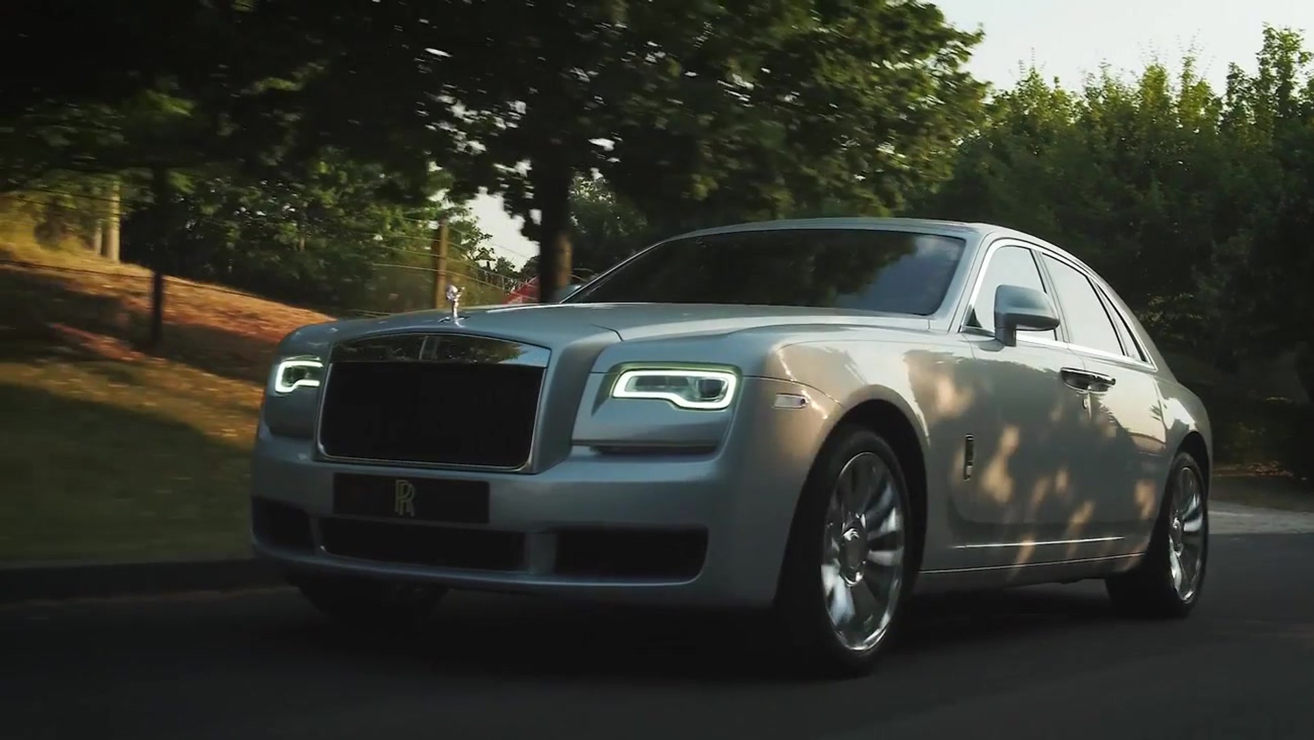 The Rolls-Royce 'Silver Ghost Collection', in motion - video Dailymotion