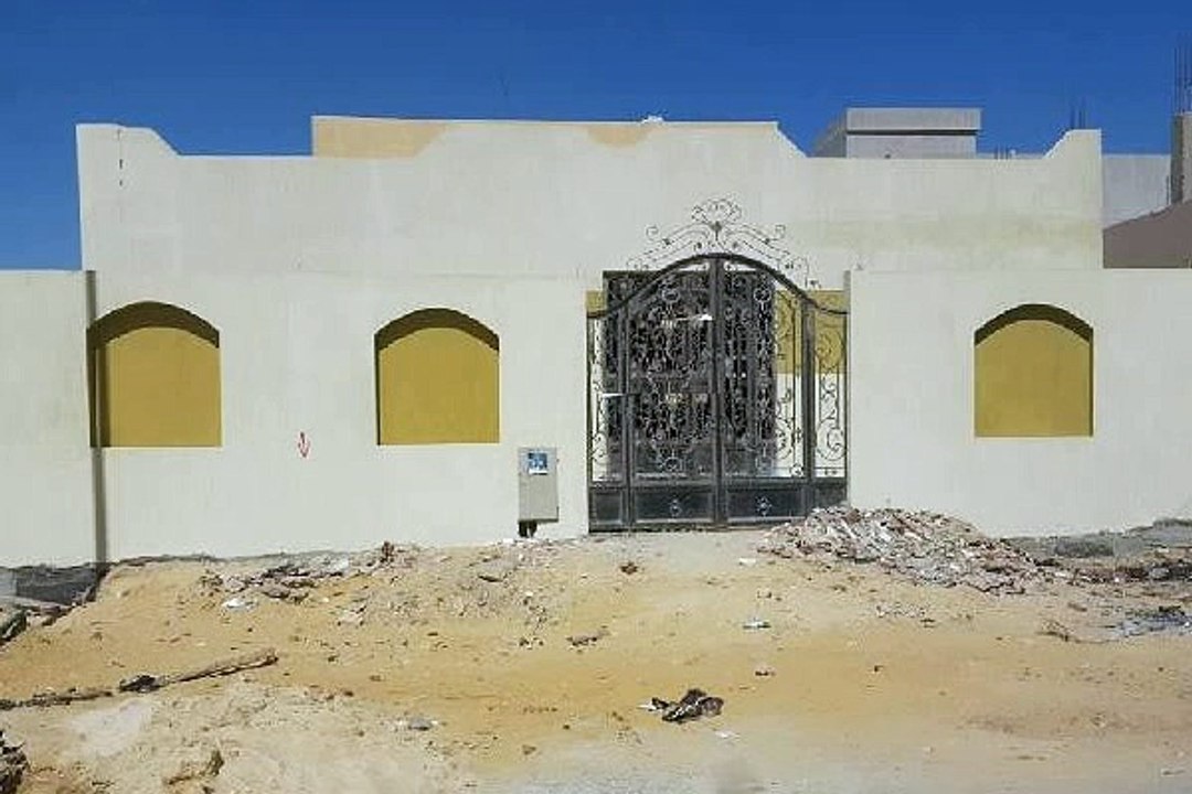 مصنع برخصه غذائي للايجار بالمنطقه الصناعيه بالقاهره الجديده
