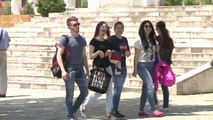 Shqiptarët lindin më pak - Top Channel Albania - News - Lajme