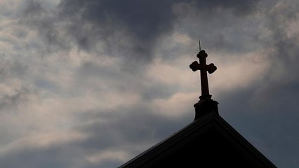 Acusan a más de 300 curas de abusos de menores en Pensilvania