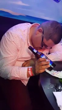 Pas certain qu'il puisse envoyer un texto dans cet état