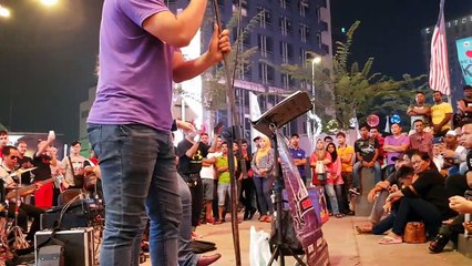 lagu arab meriah dari nurul feat redeem buskers-Nour El Ein - Amr Diab نور العين - عمرو دياب