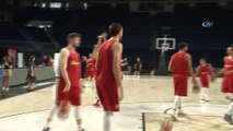 A Milli Erkek Basketbol Takımı, Karadağ maçı hazırlıklarına başladı