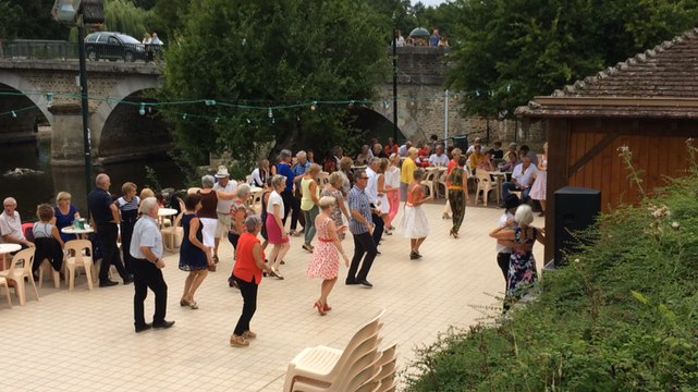 Guinguette de Pont d'Ouilly le 15 août 2018