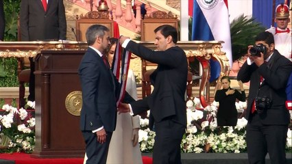 Mario Abdo Benítez toma posse no Paraguai