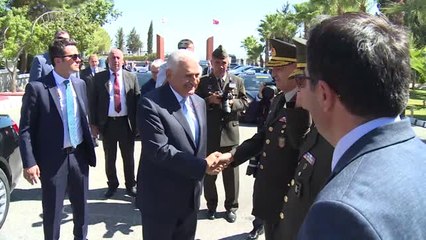 TBMM Başkanı Yıldırım, KKTC'de Boğaz Şehitliği'ni Ziyaret Etti - Lefkoşa