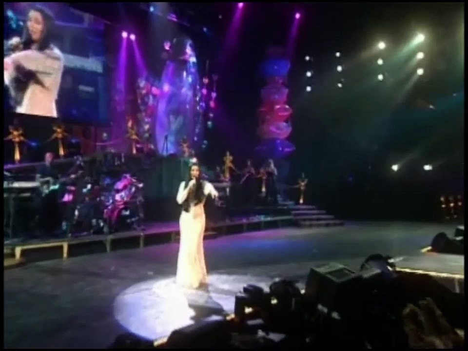 Cher – Gypsies, Tramps & Thieves (Medley - Teil 2) | Cher Live In Las Vegas 1999