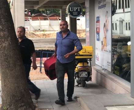 Bomba İmha Uzmanının Cesareti Korkuttu