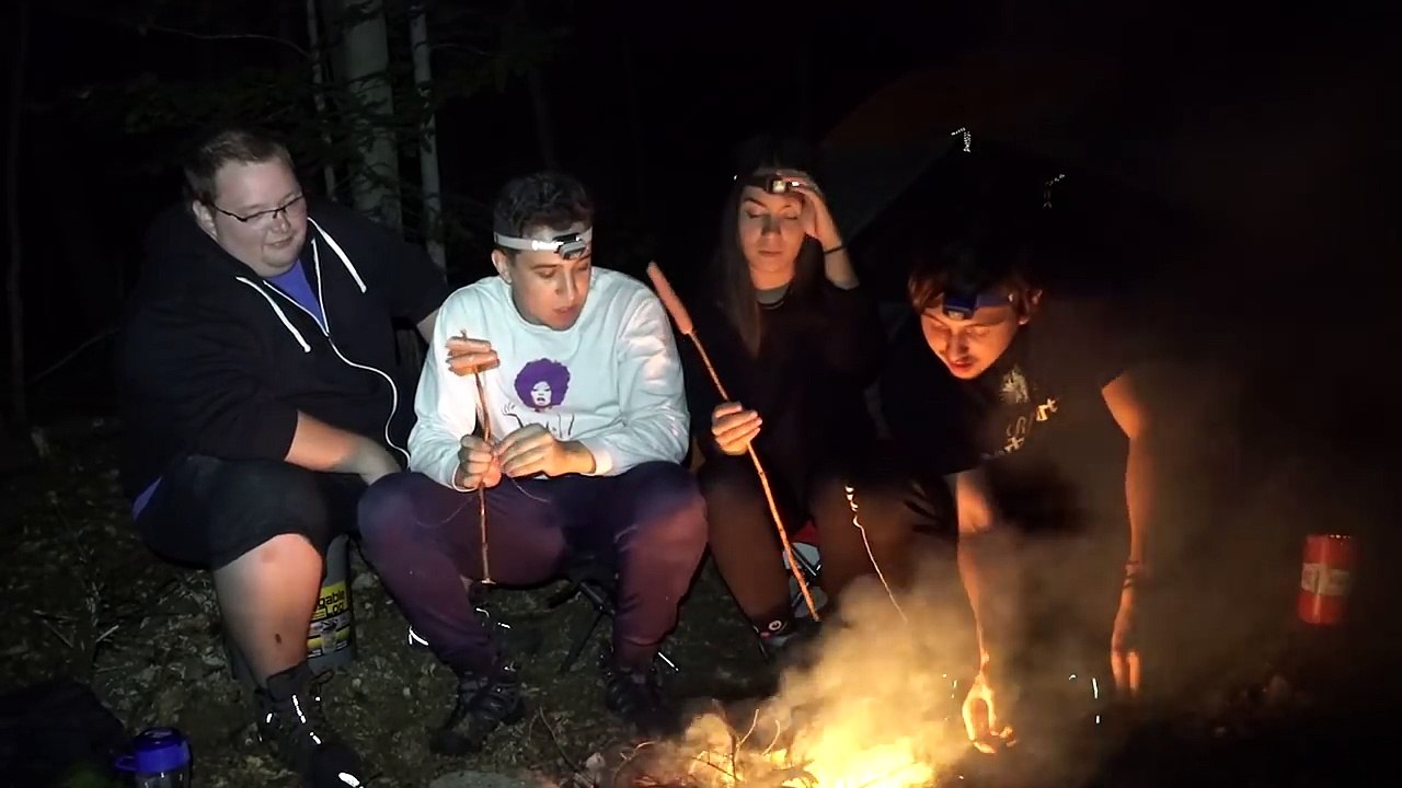 Histoires d'horreur autour du feu! (En forêt)