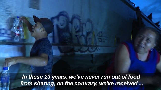 Mexican women feed migrants fleeing on The Beast