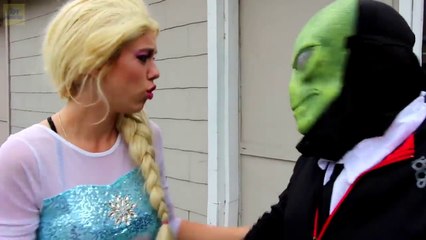 Alien Abduction! (Frozen Elsa Anna Spiderman  Kids Toys Food Challenge Superheroes in Real Life)