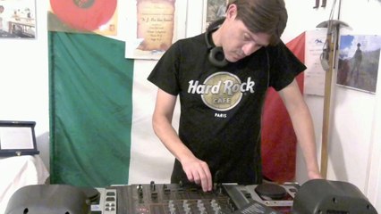 consolle Pioneer CDJ100s mixer DJM600 house funvy Gianni Cenerin Dj