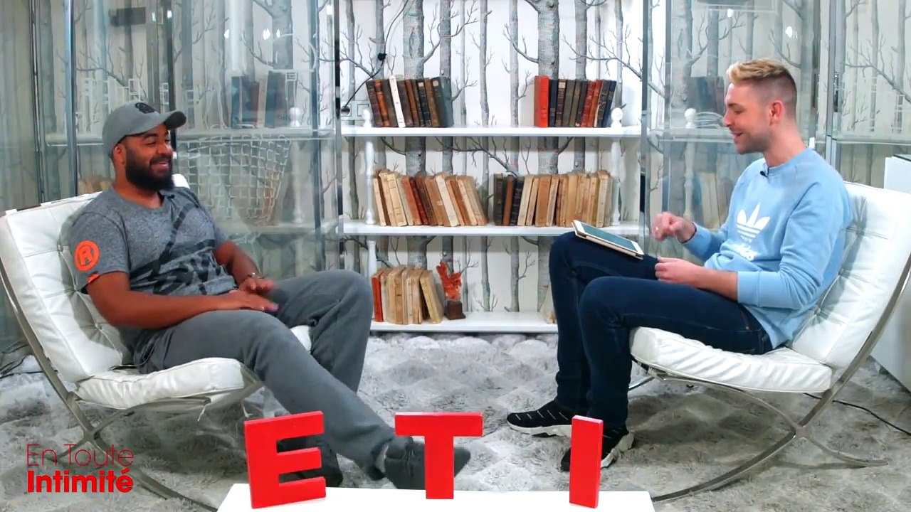 Zatis: L'humoriste qui clash les candidats de Télé-Réalité a encore frappé ! Découvrez qui il est !
