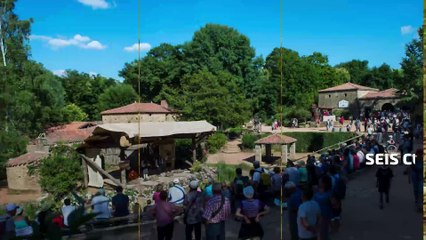 Un parque temático francés entrenó cuervos para recoger basura del suelo