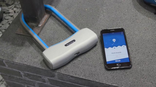 ABUS 770A SmartX Lock & AirBreaker Road Helmet