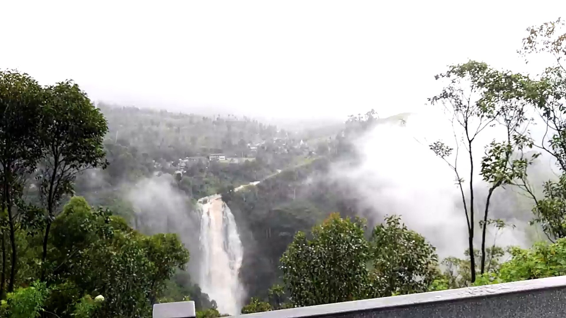 Wonderful Devon waterfall in sri lanka