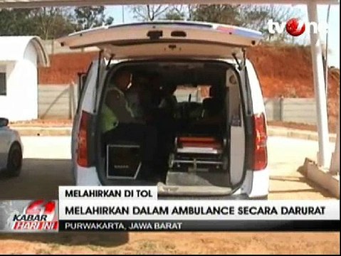 Hendak Mudik Ibu Hamil Melahirkan di Tol