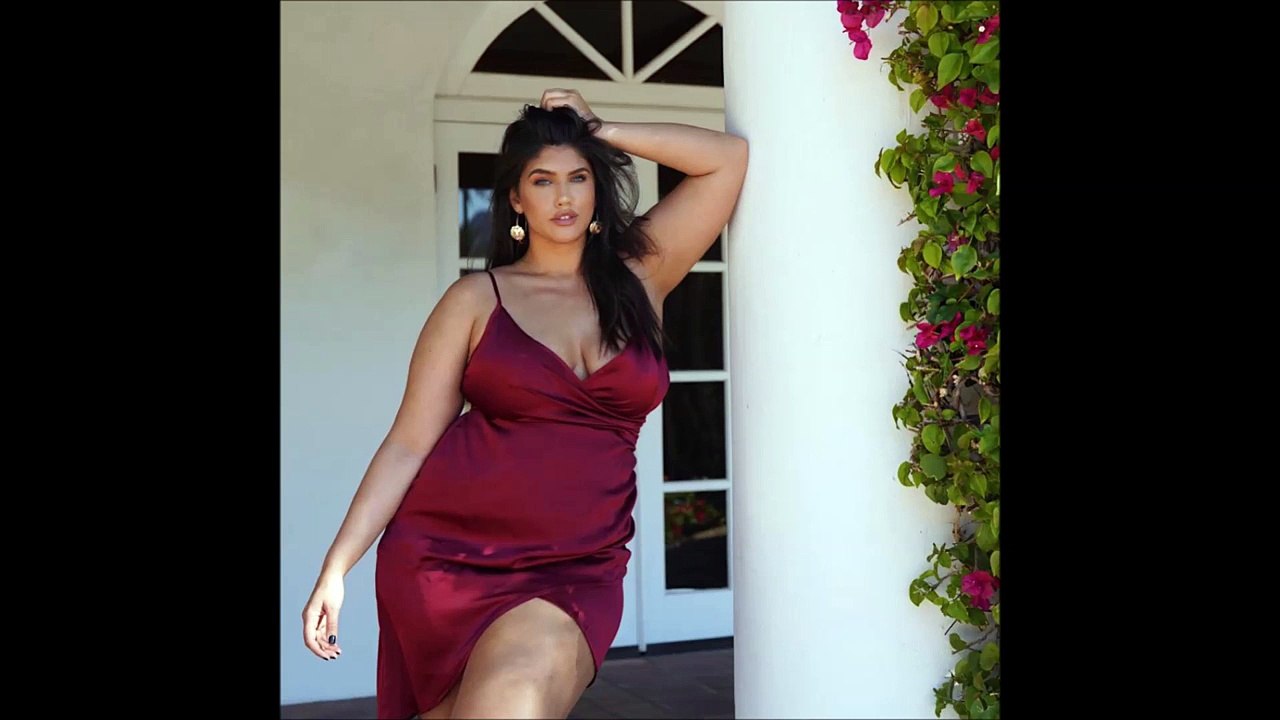 Gorgeous Fashion Model - Latest New Plus Size Fashion
