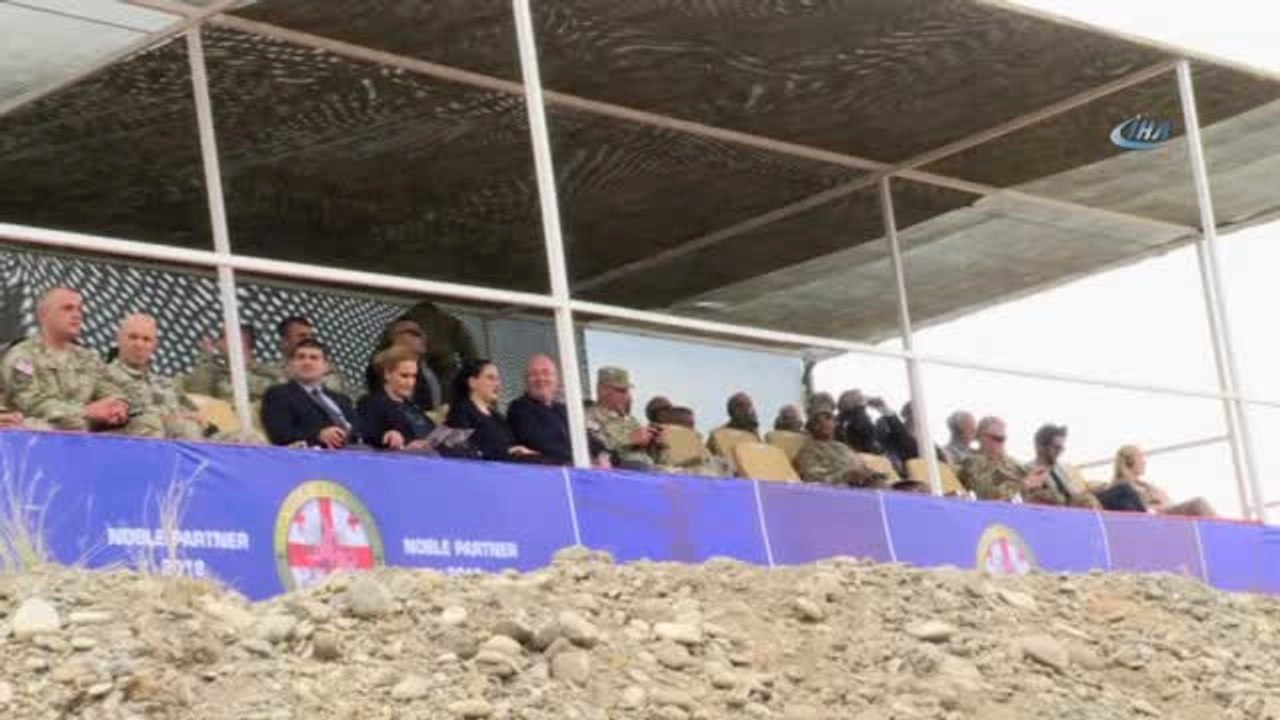 Gürcistan'da 'Noble Partner 2018' Tatbikatı Müthiş Gösteriyle Sona Erdi- Türk Askeri Madalya Takdim...