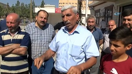 Devrilen traktörün altında kalan çiftçi öldü