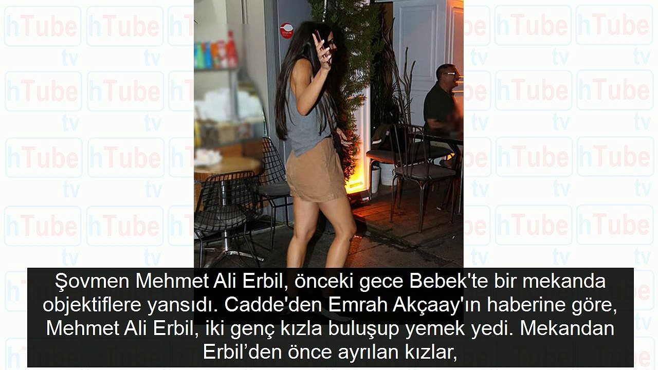 Mehmet Ali Erbil genç kızlarla fena yakalandı!
