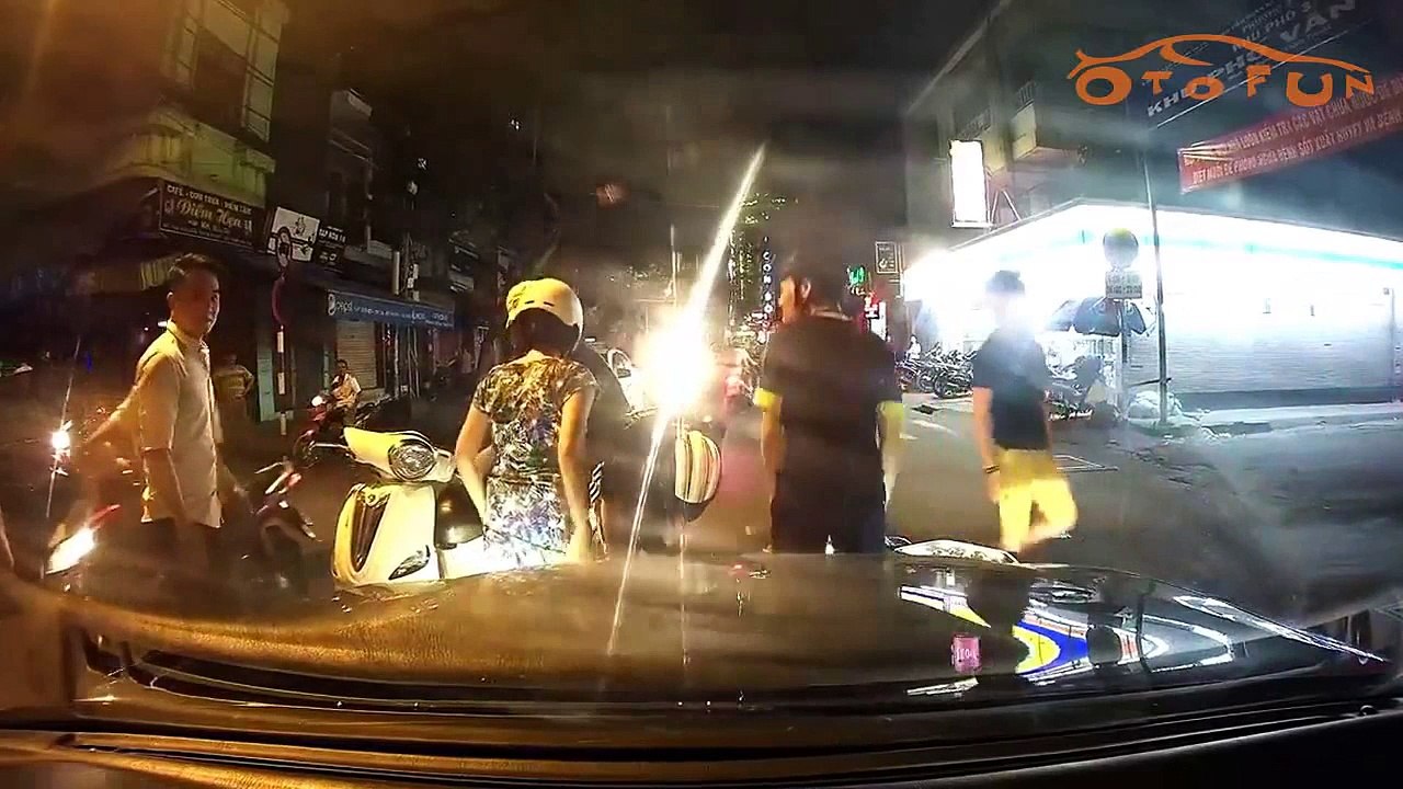 Camera hành trình ghi lại cảnh tai nạn giao thông 06 - Accident traffic 06