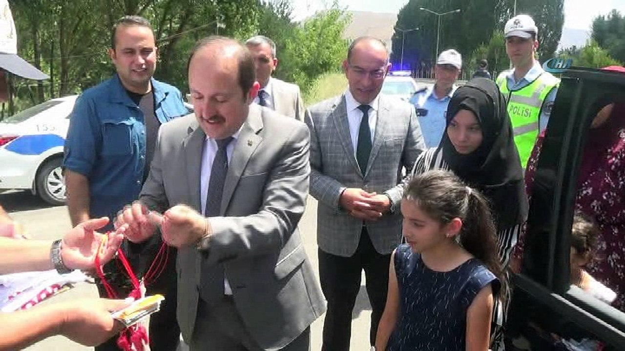 Hatalı sürücüye kırmızı düdük