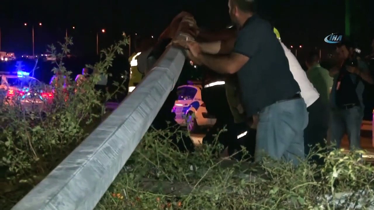Ankara'da Elektrik Direği Çevre Yoluna Devrildi! Kazalar Peş Peşe Geldi