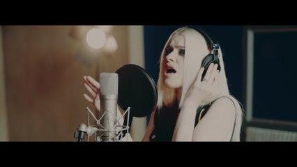 Alice Chater - Heartbreak Hotel