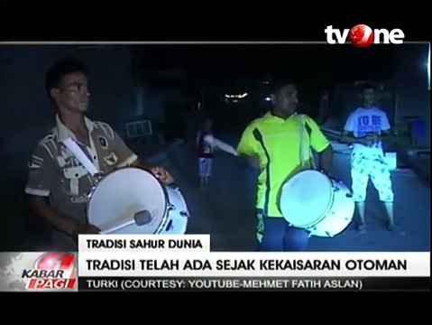 Tradisi Bangunkan Sahur di Berbagai Negara