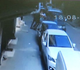 Karga Tulumba Araca Bindirip Kaçırdılar