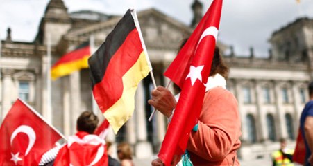 Almanya'dan Türkiye'ye Destek: Türkiye Boşverilecek Bir NATO Üyesi Değil!