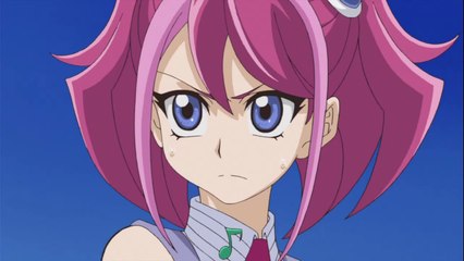 زوزو وقتالها الاستعراضى.. شاهد الفيديو